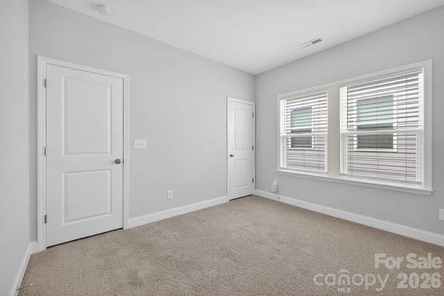 18018 Grey Mossrun Drive, Charlotte, NC 28278