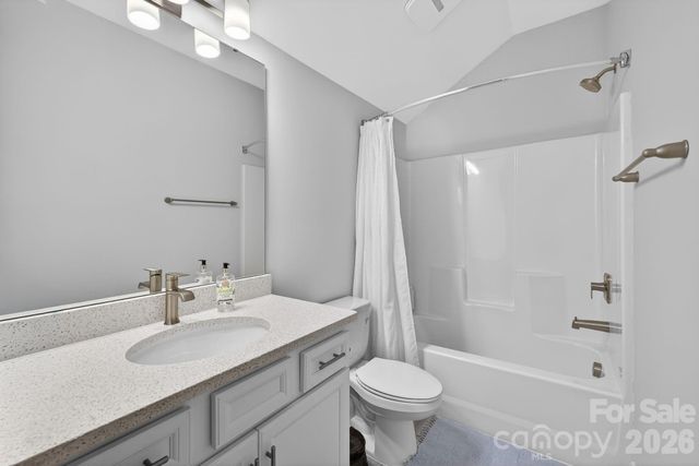 18018 Grey Mossrun Drive, Charlotte, NC 28278