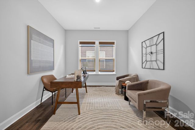 18018 Grey Mossrun Drive, Charlotte, NC 28278