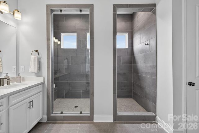 18018 Grey Mossrun Drive, Charlotte, NC 28278