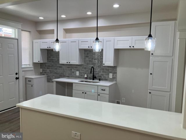 3116 CLIFTMONT AVE, Baltimore, MD 21213