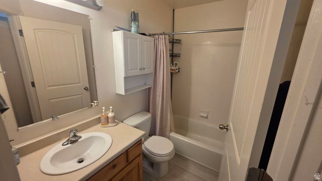 1682 E RIDGEFIELD RD, Spanish Fork, UT 84660