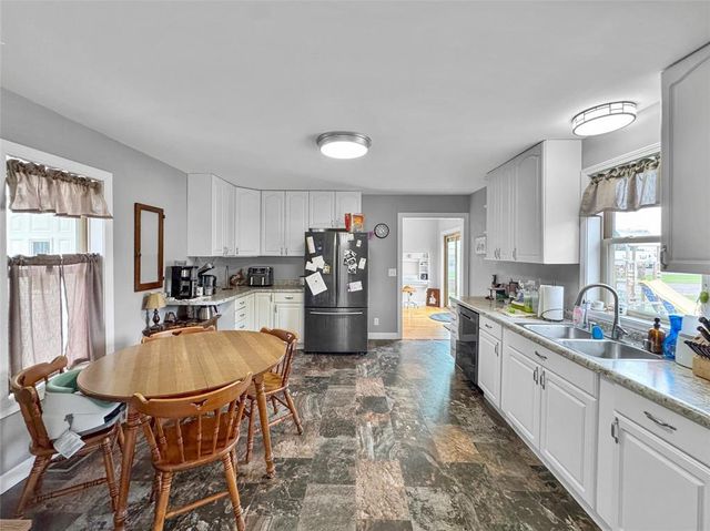 1305 Warren Street, Chippewa Falls, WI 54729