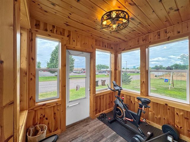 1305 Warren Street, Chippewa Falls, WI 54729