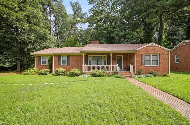 916 Maryland AVE, Suffolk, VA 23434