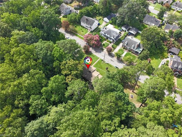 916 Maryland AVE, Suffolk, VA 23434