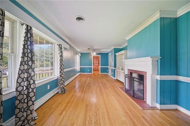 916 Maryland AVE, Suffolk, VA 23434