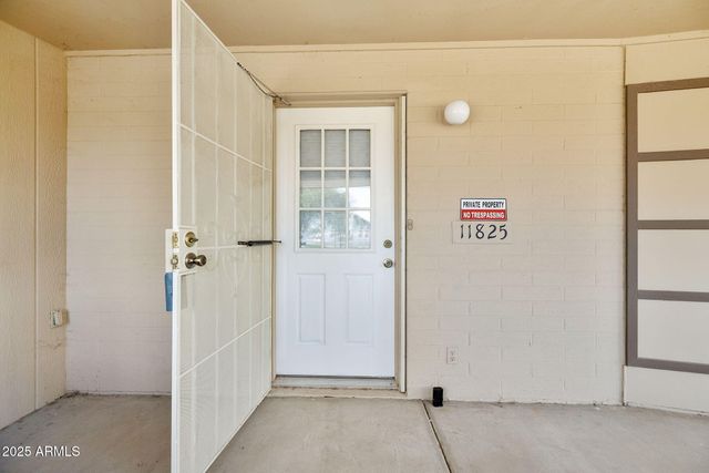 11825 N 114th Avenue, Youngtown, AZ 85363