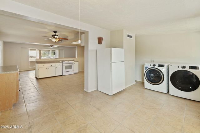 11825 N 114th Avenue, Youngtown, AZ 85363