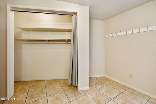 11825 N 114th Avenue, Youngtown, AZ 85363