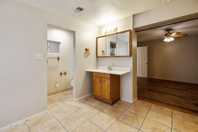 11825 N 114th Avenue, Youngtown, AZ 85363