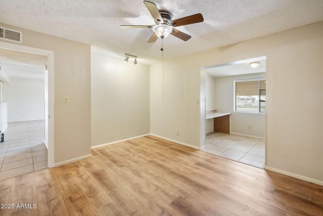 11825 N 114th Avenue, Youngtown, AZ 85363