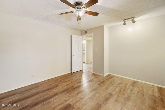 11825 N 114th Avenue, Youngtown, AZ 85363