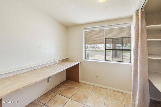 11825 N 114th Avenue, Youngtown, AZ 85363