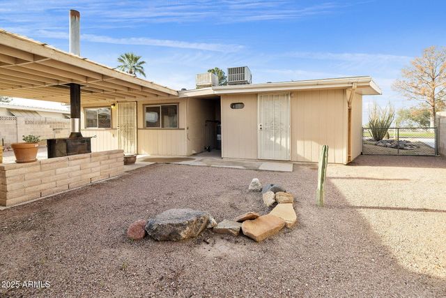 11825 N 114th Avenue, Youngtown, AZ 85363