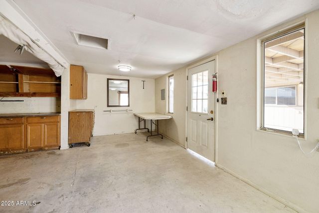 11825 N 114th Avenue, Youngtown, AZ 85363