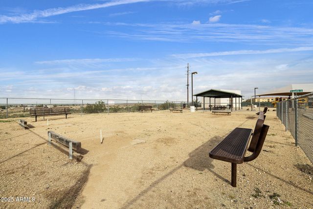 11825 N 114th Avenue, Youngtown, AZ 85363