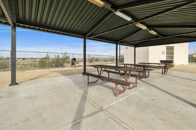 11825 N 114th Avenue, Youngtown, AZ 85363