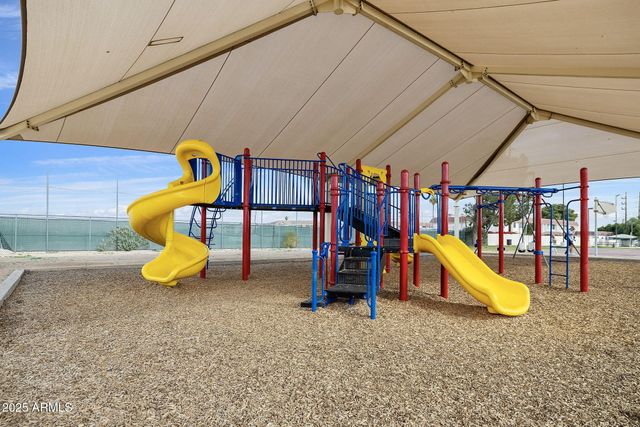 11825 N 114th Avenue, Youngtown, AZ 85363