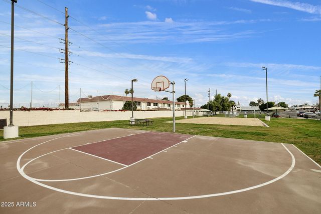 11825 N 114th Avenue, Youngtown, AZ 85363