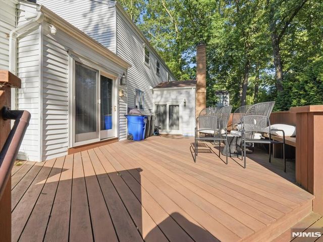 862 Battel Place, Oradell, NJ 07649