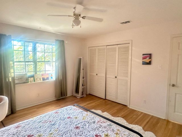 11863 Southridge Drive, Little Rock, AR 72212