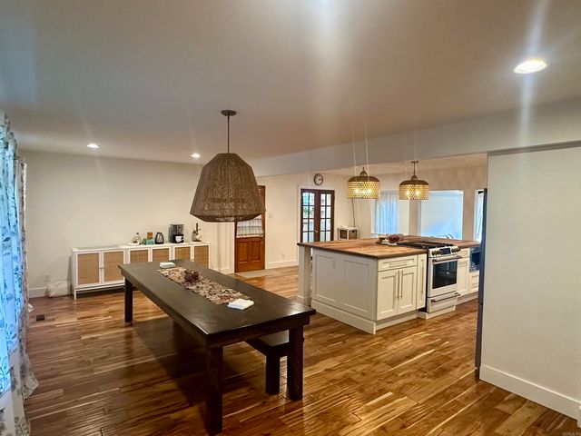 11863 Southridge Drive, Little Rock, AR 72212