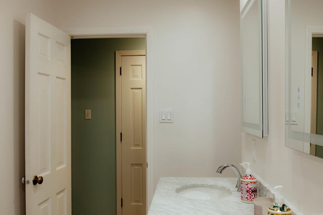 11863 Southridge Drive, Little Rock, AR 72212