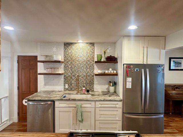 11863 Southridge Drive, Little Rock, AR 72212