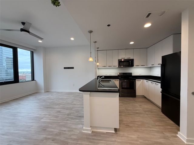 1200 Main Street 902, Dallas, TX 75202