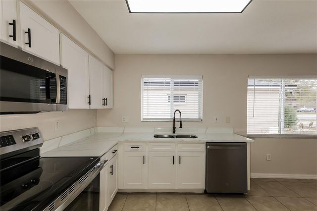 3014 SUMMER HOUSE DRIVE, Valrico, FL 33594