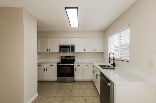 3014 SUMMER HOUSE DRIVE, Valrico, FL 33594