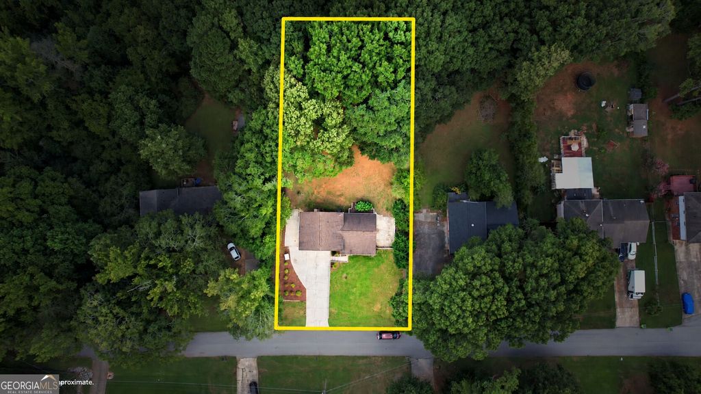 1042 Duke Drive SE, Conyers, GA 30013 — photo 2