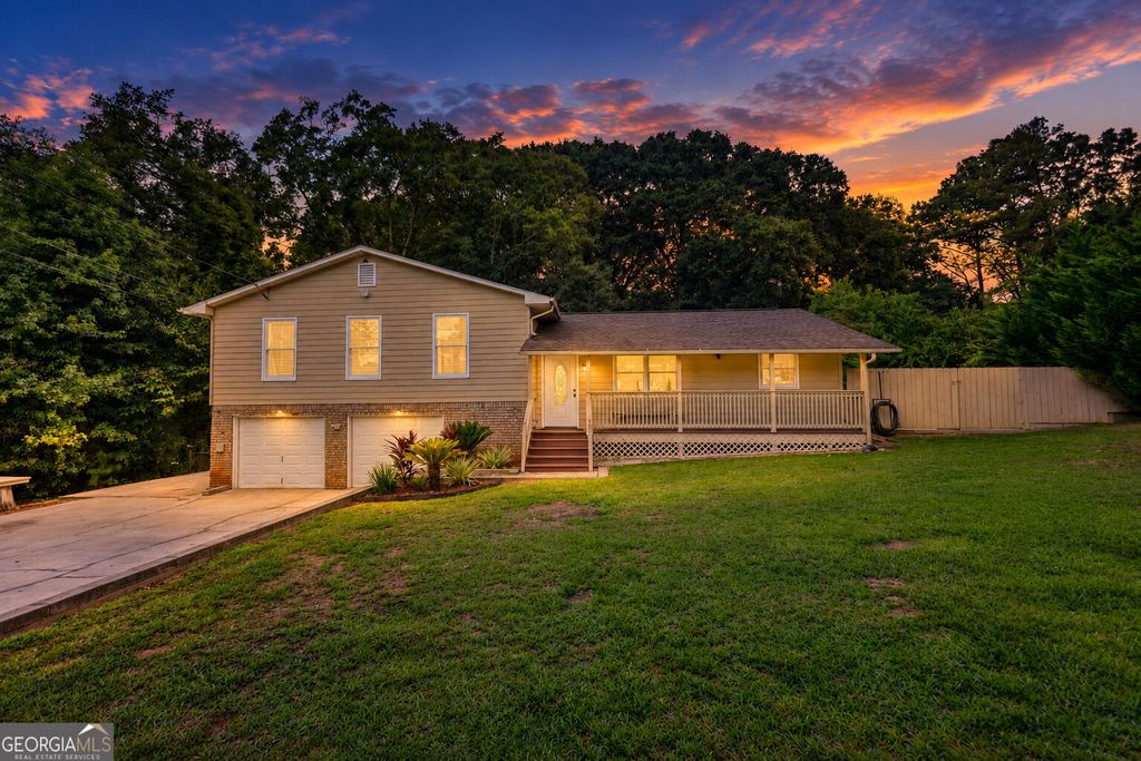1042 Duke Drive SE, Conyers, GA 30013 — photo 3