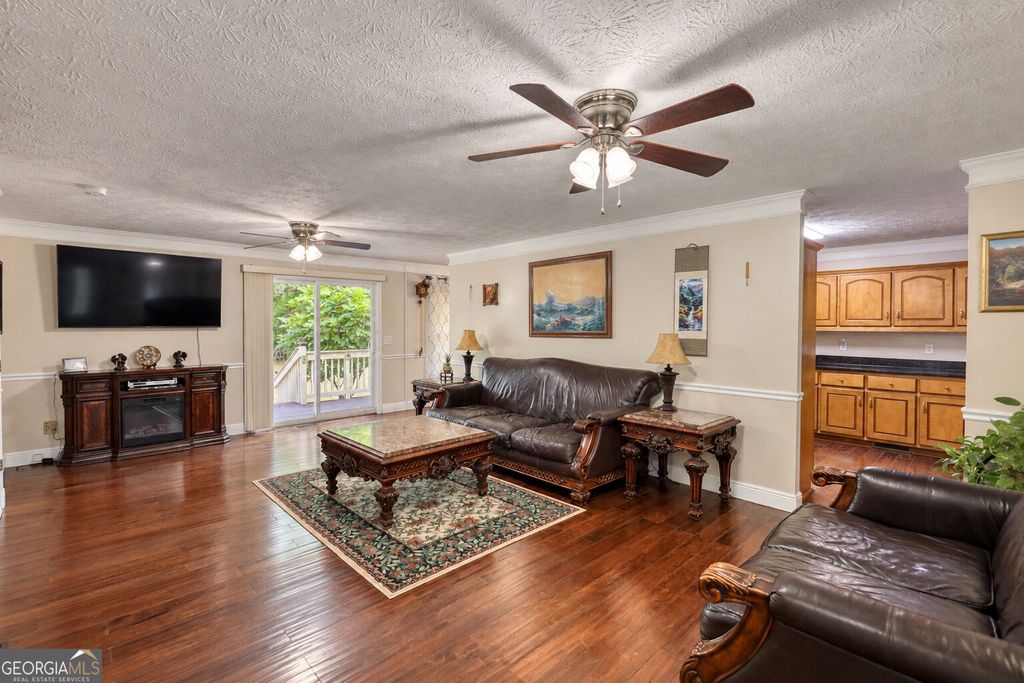 1042 Duke Drive SE, Conyers, GA 30013 — photo 5