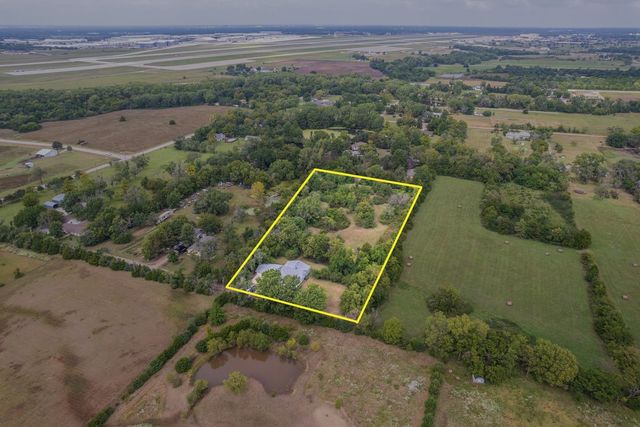 6630 E 51st, Derby, KS 67037