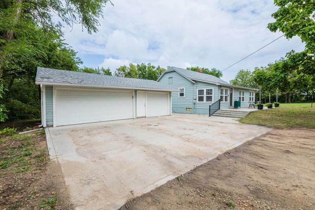 6630 E 51st, Derby, KS 67037