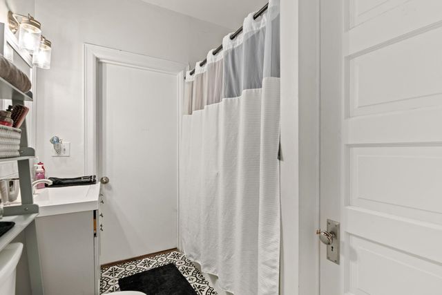 6630 E 51st, Derby, KS 67037