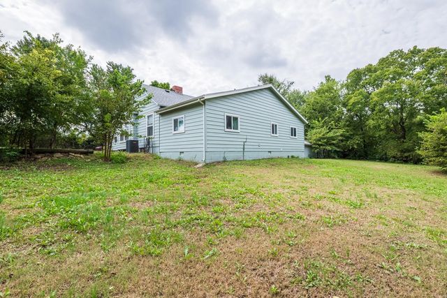 6630 E 51st, Derby, KS 67037