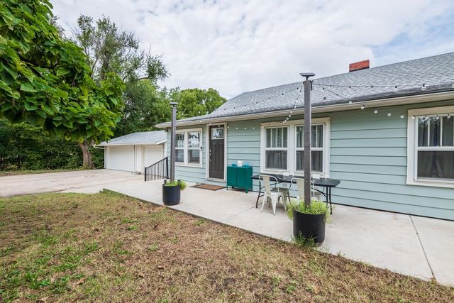 6630 E 51st, Derby, KS 67037