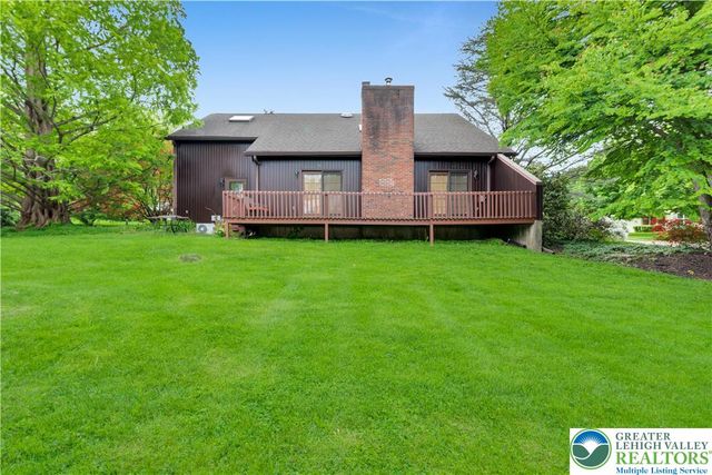 426 Moravian Street, Nazareth Boro, PA 18064