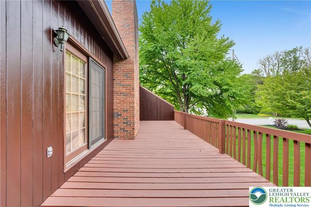 426 Moravian Street, Nazareth Boro, PA 18064