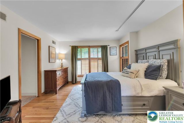 426 Moravian Street, Nazareth Boro, PA 18064