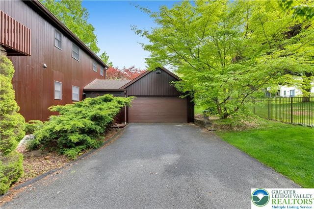426 Moravian Street, Nazareth Boro, PA 18064