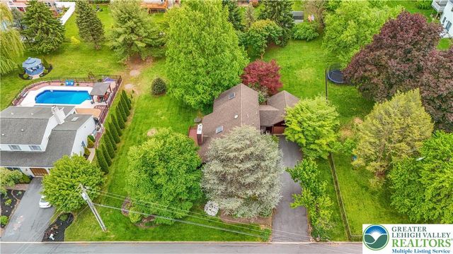 426 Moravian Street, Nazareth Boro, PA 18064