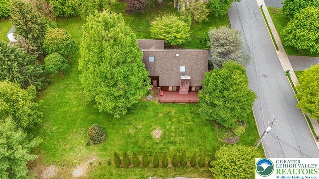 426 Moravian Street, Nazareth Boro, PA 18064