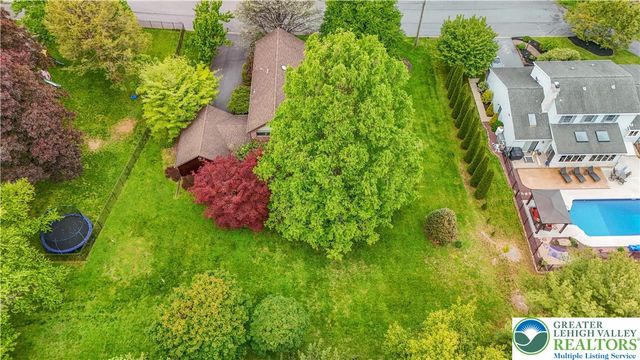 426 Moravian Street, Nazareth Boro, PA 18064