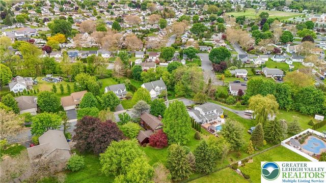 426 Moravian Street, Nazareth Boro, PA 18064