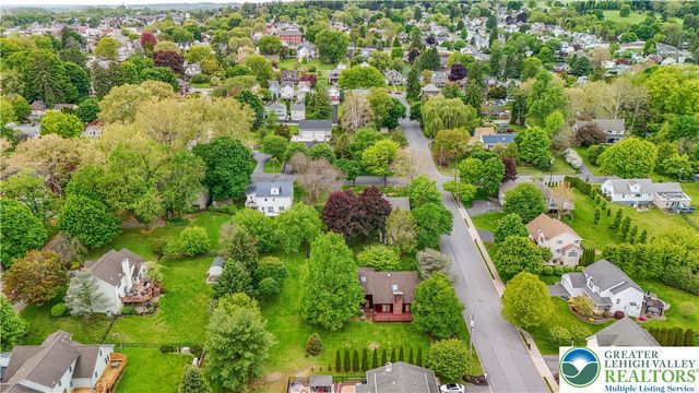 426 Moravian Street, Nazareth Boro, PA 18064