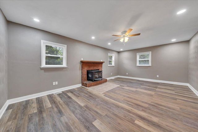 2415 Overlook RD, Roanoke, VA 24012